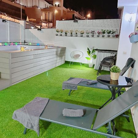 Big Villa Puerto Rico Streetfront With Private Saltwater Jacuzzi Pool, Bbq, Kitchen & 3 Terraces Near Shopping Center Puerto Rico (Gran Canaria) Buitenkant foto