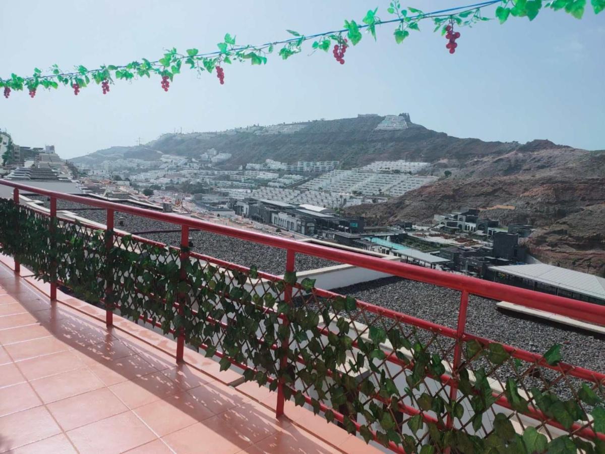 Big Villa Puerto Rico Streetfront With Private Saltwater Jacuzzi Pool, Bbq, Kitchen & 3 Terraces Near Shopping Center Puerto Rico (Gran Canaria) Buitenkant foto