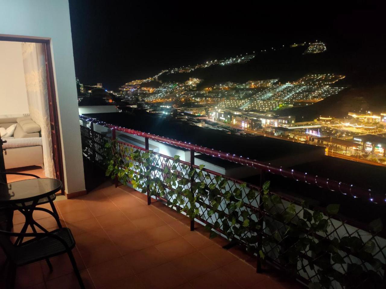 Big Villa Puerto Rico Streetfront With Private Saltwater Jacuzzi Pool, Bbq, Kitchen & 3 Terraces Near Shopping Center Puerto Rico (Gran Canaria) Buitenkant foto