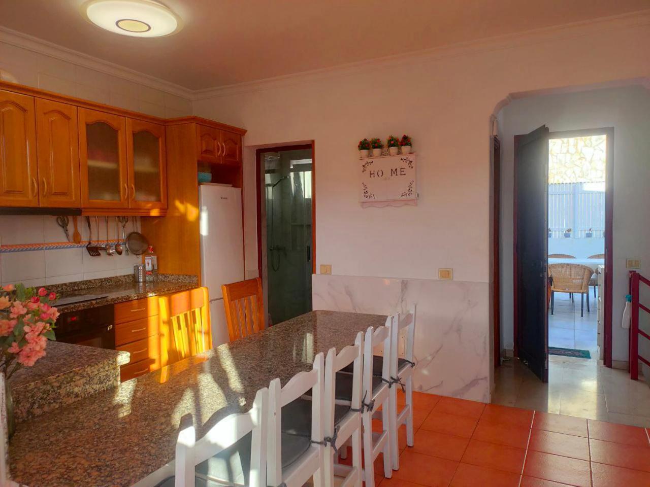 Big Villa Puerto Rico Streetfront With Private Saltwater Jacuzzi Pool, Bbq, Kitchen & 3 Terraces Near Shopping Center Puerto Rico (Gran Canaria) Buitenkant foto